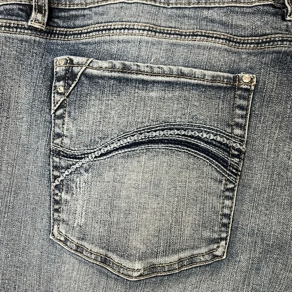 WHBM jeans - Picture 7 of 8